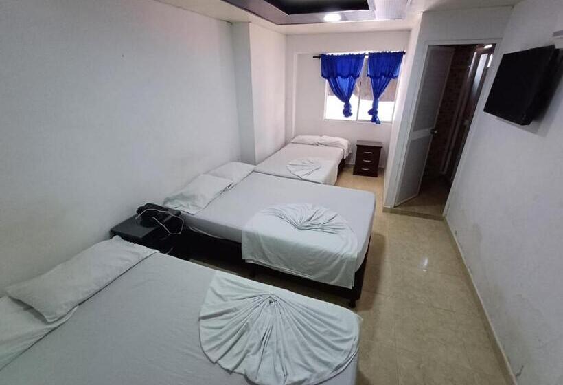 Hotel Dulces Sueños