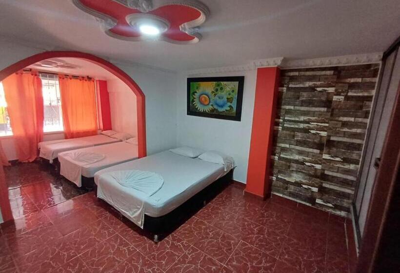 Hotel Dulces Sueños