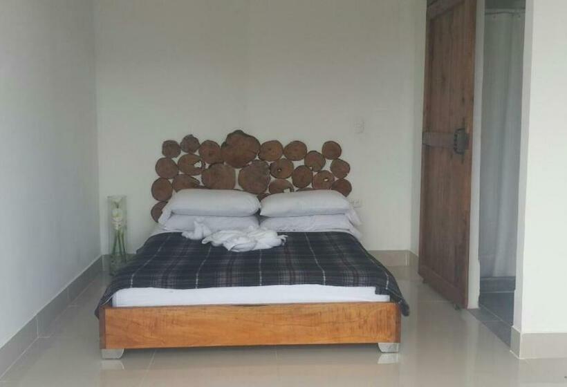 ホテル Finca El Sestillal