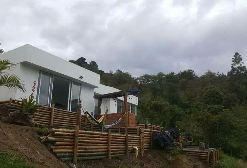 ホテル Finca El Sestillal