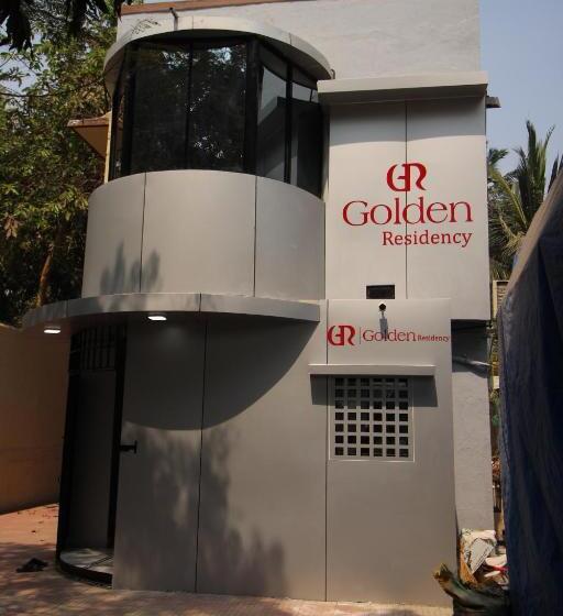 ホテル Golden Residency