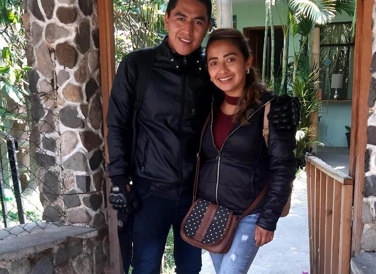 هتل Hospedaje Eli Panajachel