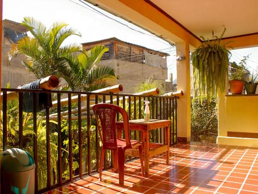 هتل Hospedaje Eli Panajachel