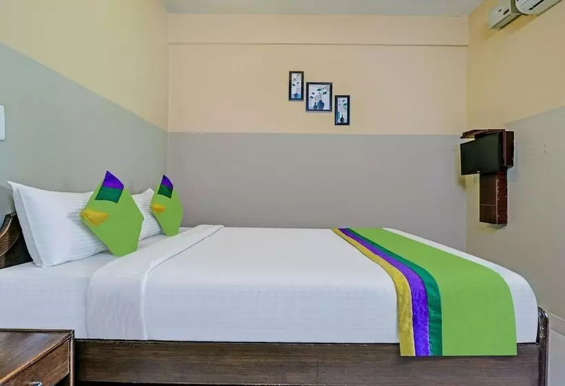 ホテル Treebo Green Land Kushalnagar