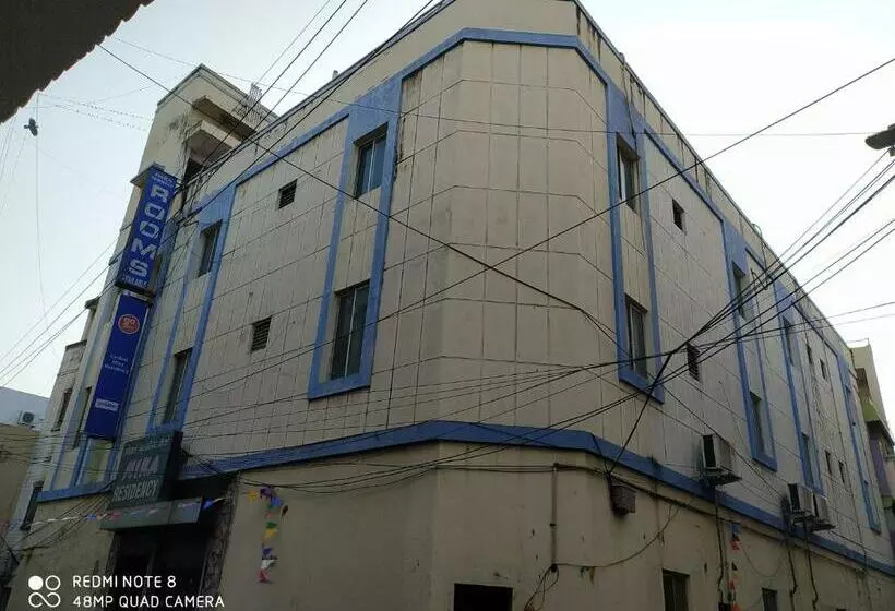 پانسیون Central Mina Residency  Only For Indians