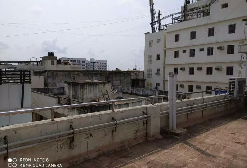 پانسیون Central Mina Residency  Only For Indians