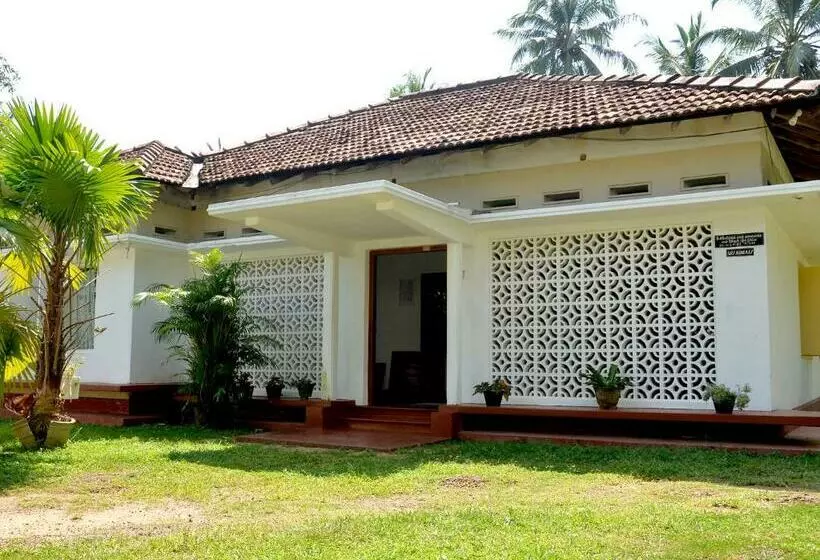 ペンション Sri Nimali Guesthouse