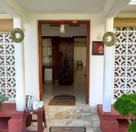 ペンション Sri Nimali Guesthouse