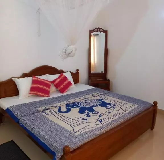 ペンション Sri Nimali Guesthouse