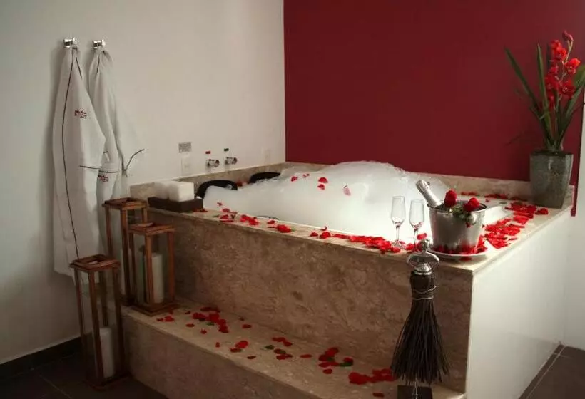 ápice Motel