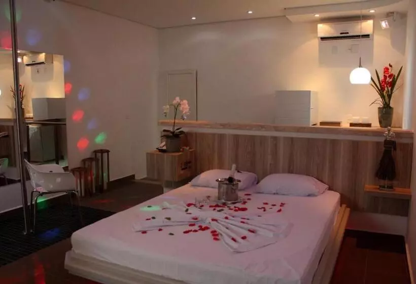 ápice Motel