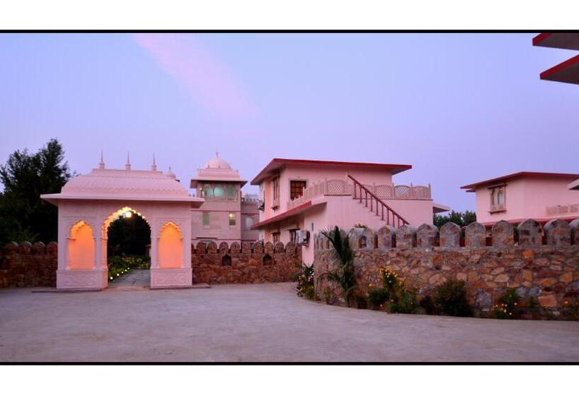 אתר נופש The Shergarh