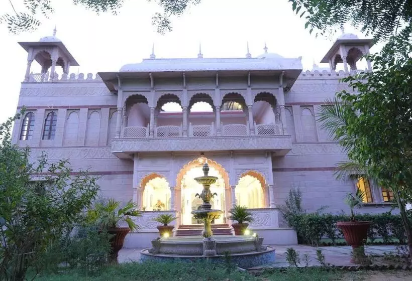 Lomakeskus The Shergarh