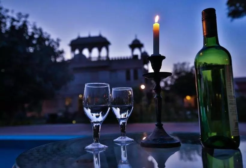 Lomakeskus The Shergarh