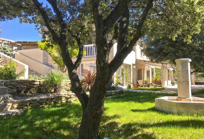 住宿加早餐 La Villa Les Petits Gardons