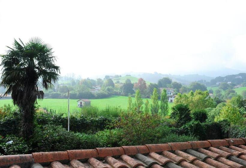 בית מלון כפרי Hôtel Chilhar