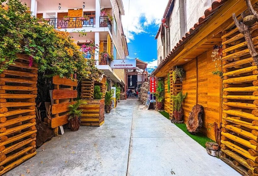 ホテル Sumaq Plaza