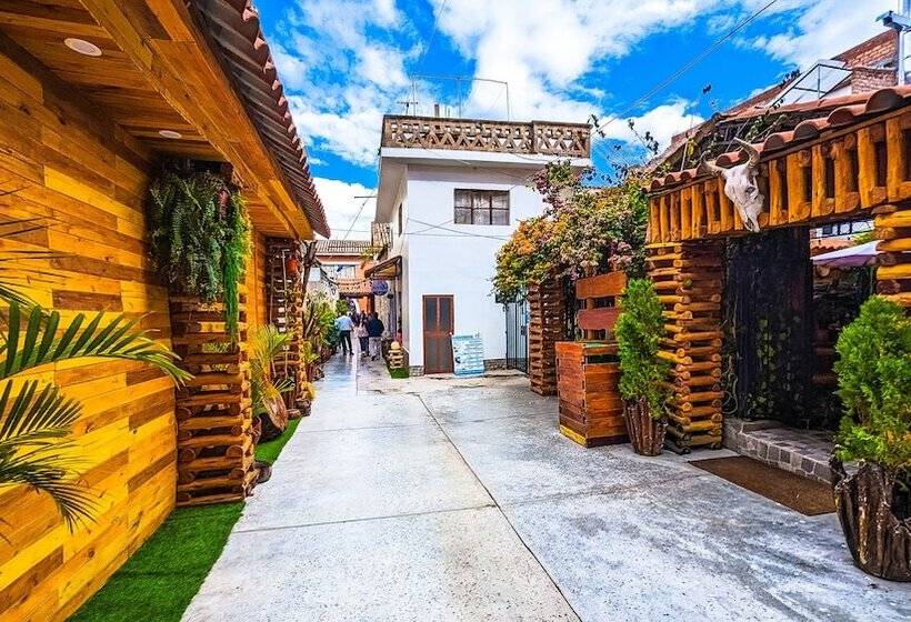 ホテル Sumaq Plaza