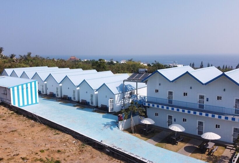 هتل Loju Seaview Homestay