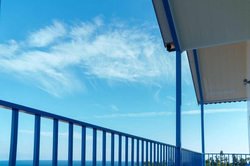 هتل Loju Seaview Homestay