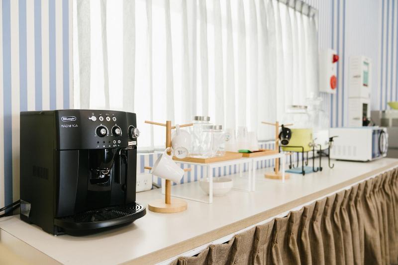 هتل Loju Seaview Homestay