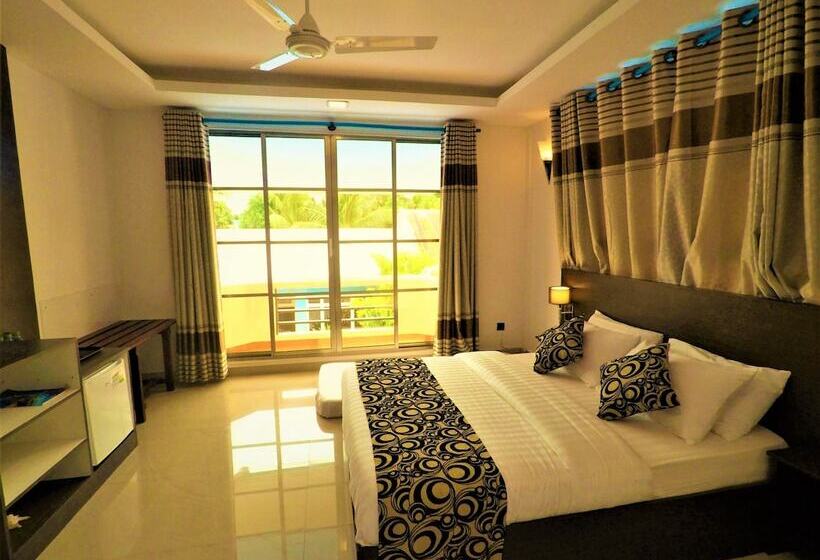 هتل Beach Home Kelaa