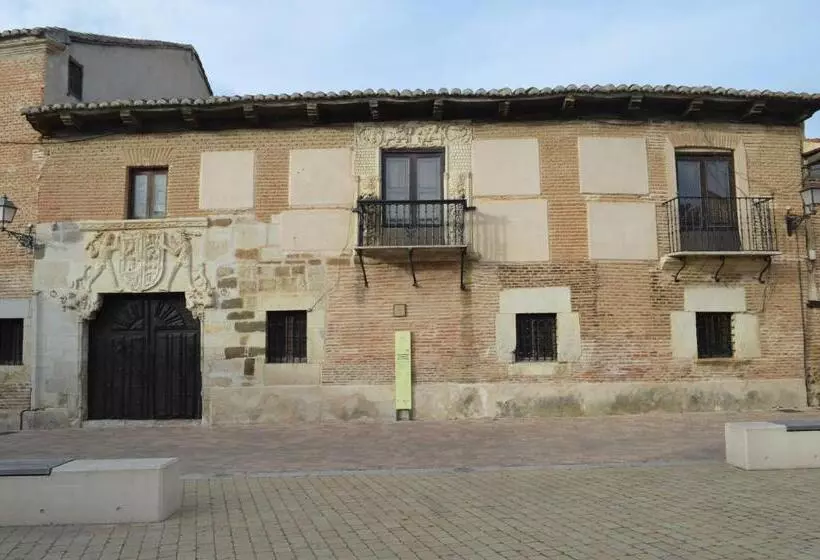 فندق فئة نجمة واحدة Rural El Marqués