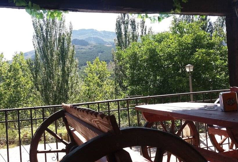 Hostal Rural Valverde