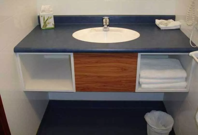 ホテル Alpine Lodge