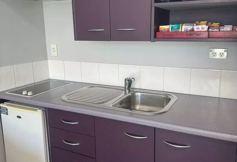 בית מלון כפרי Best Western Wellington