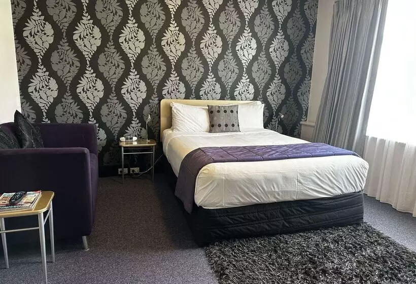 בית מלון כפרי Best Western Wellington