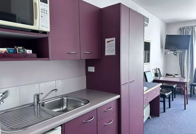 בית מלון כפרי Best Western Wellington