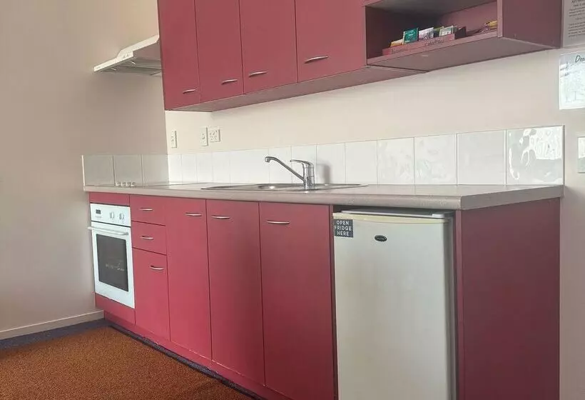 בית מלון כפרי Best Western Wellington