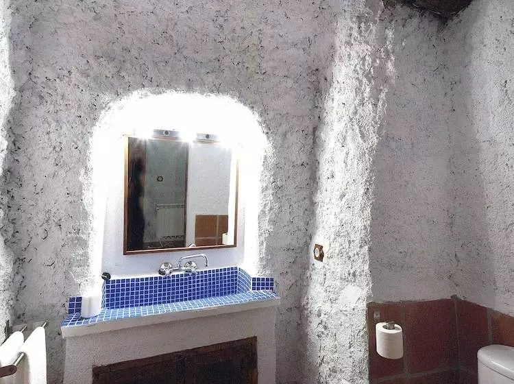 Hotel Casas Cueva Y Cortijo La Tala En Guadix