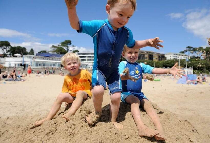 Hotel Holiday Inn Express Poole, An Ihg