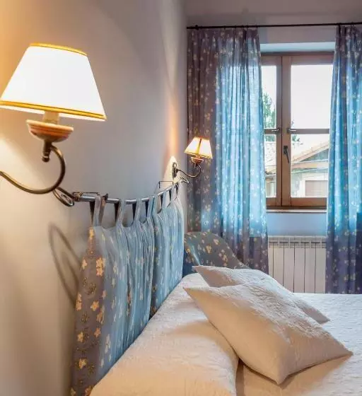 Landelijk hotel Casona De La Salceda