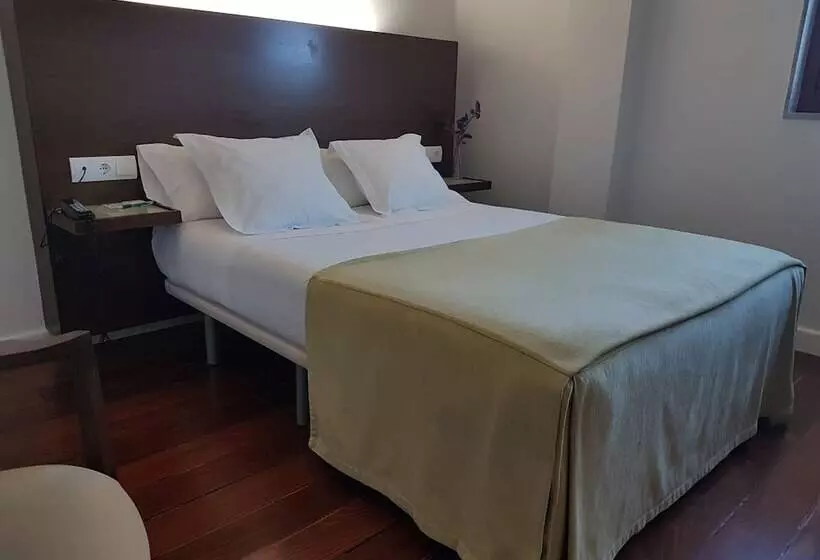 هتل روستایی Plaza Mayor