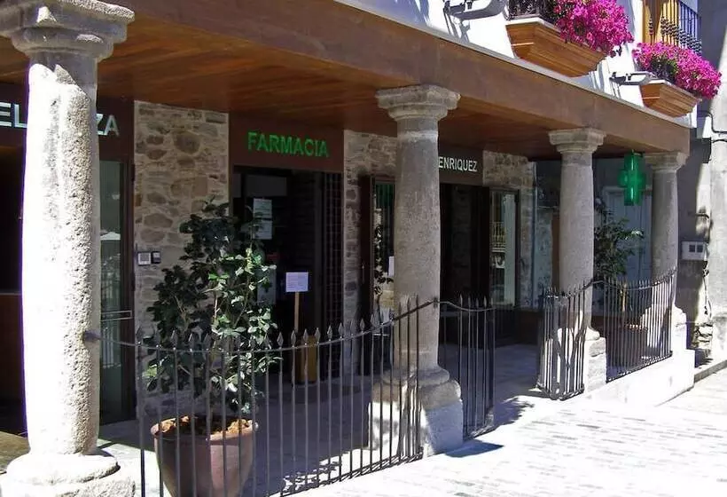 هتل روستایی Plaza Mayor