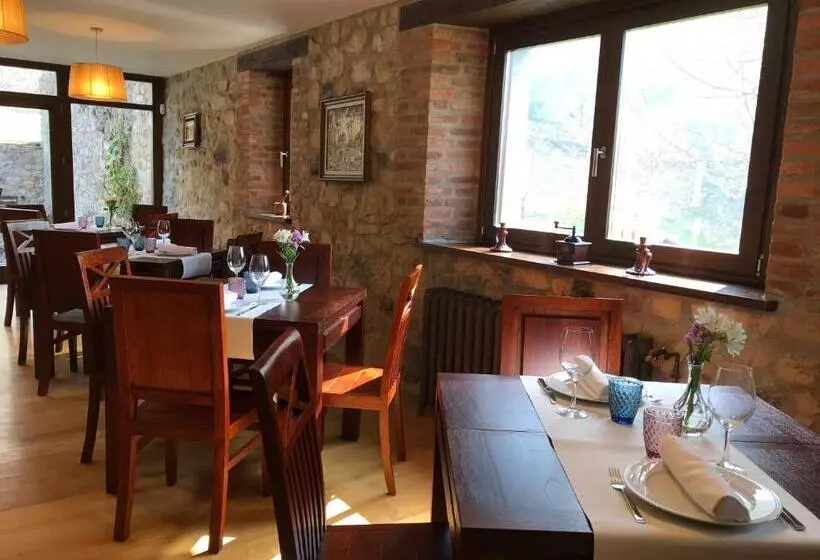 Vidéki Szálló Rural El Pandal