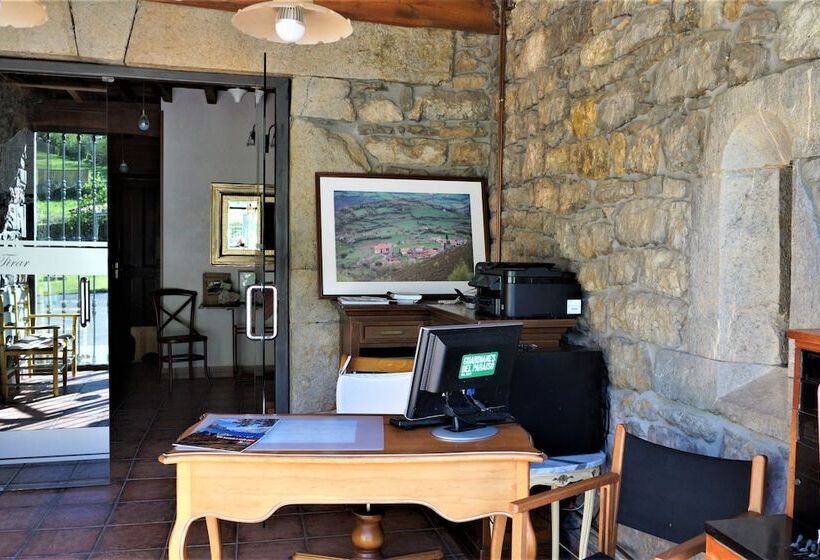 田舎風ホテル Rural Palacio Fernández Heres