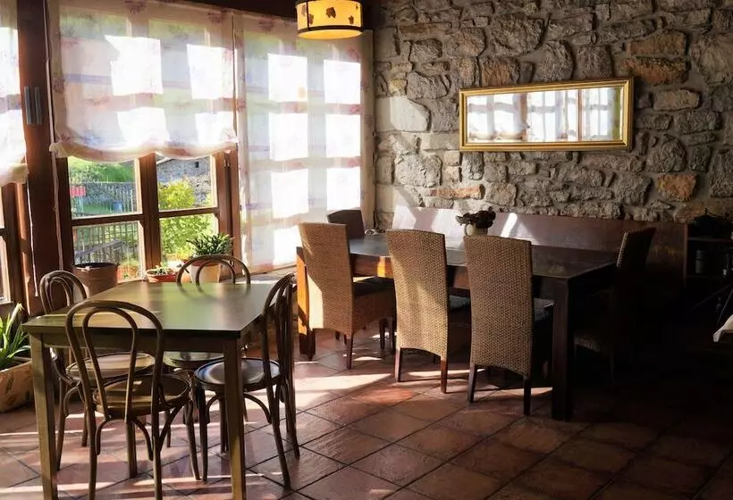 فندق ريفى Rural Palacio Fernández Heres