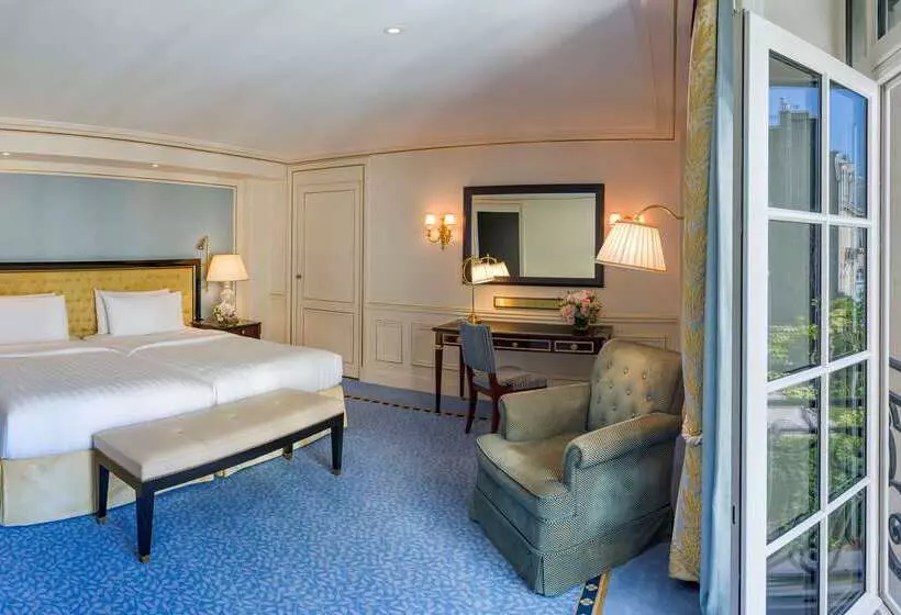 Hôtel Shangri La Paris