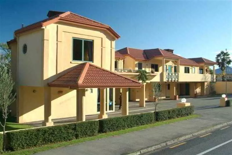 Hotel Tuscany Gardens Motor Lodge