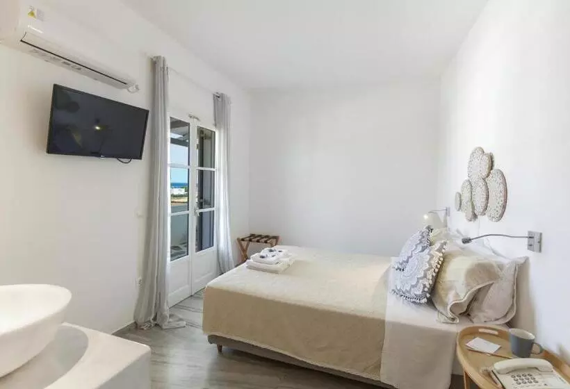 Margarita Studios Ambelas