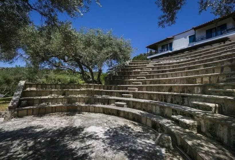 Metaxatos Apartments