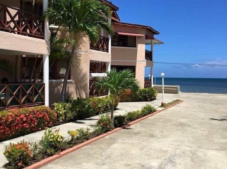 Aparta Hotel Cayo Arena Montecristi