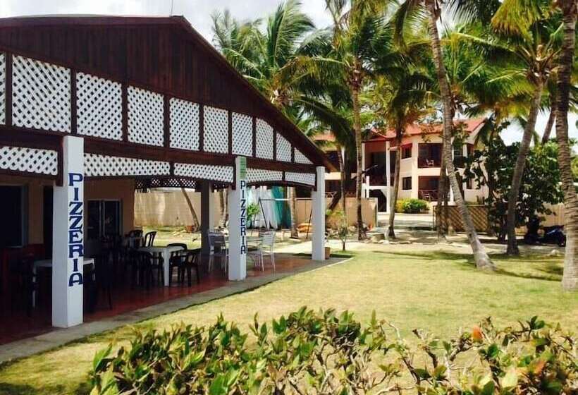 Aparta Hotel Cayo Arena Montecristi