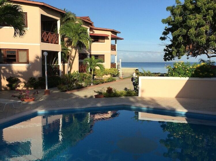 Aparta Hotel Cayo Arena Montecristi