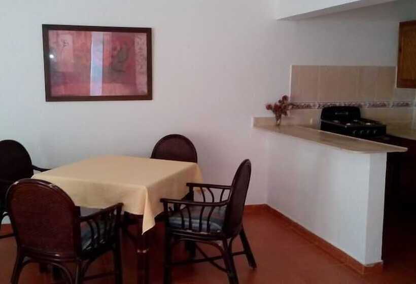 Aparta Hotel Cayo Arena Montecristi