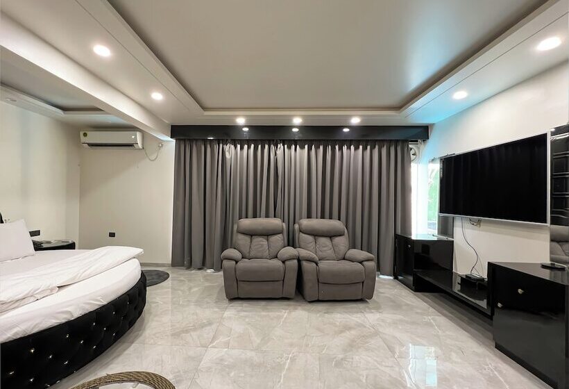 Hotel Anand Resort A Luxury Resort Nashik